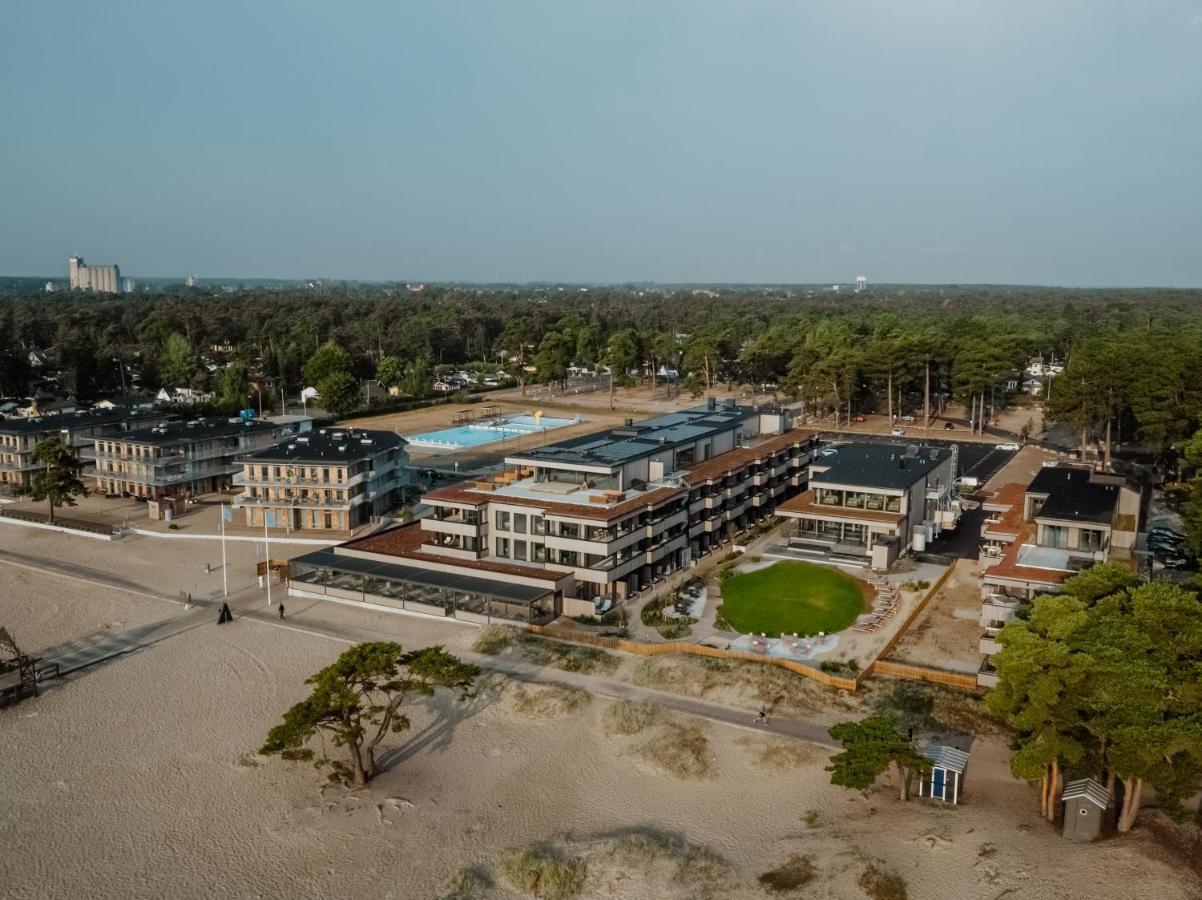 Ahus Seaside Hotel Exterior photo